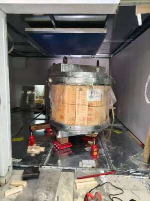 Хорошая цена. Магнитная клетка Фарадея с эффективностью экранирования 100 дБ и коррозионностойкой конструкцией для защиты от МРТ онлайн